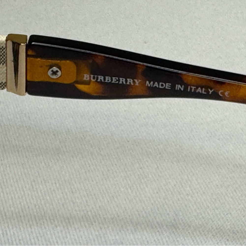 Burberry Brown Tortoise Sunglasses - Picture 7 of 12